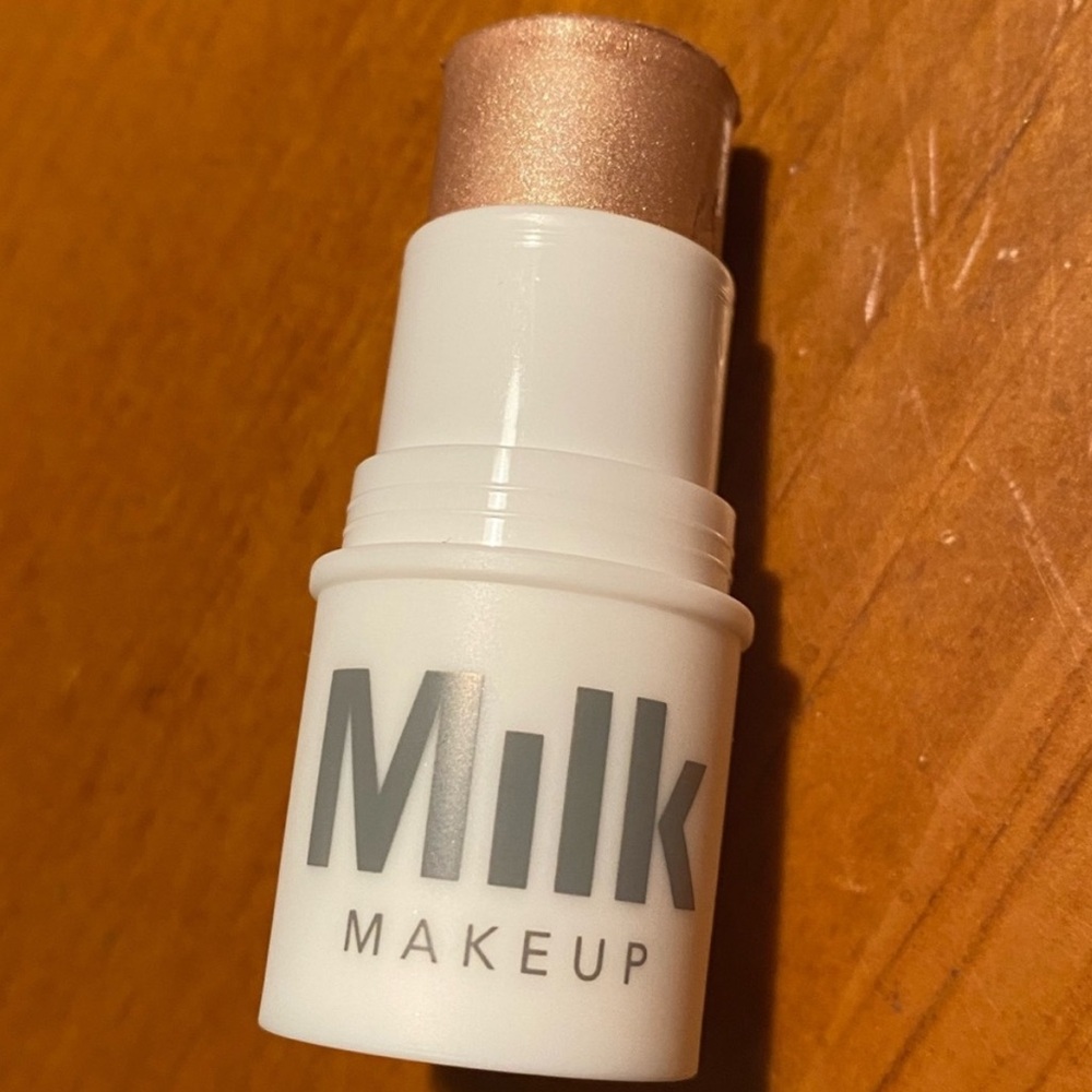 MILK Makeup Highlighter